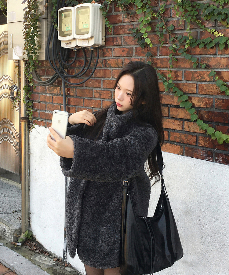 ホーボーレザーショルダーバッグ BLACK