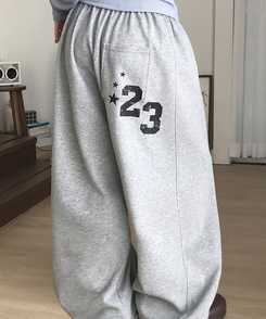 ビンテージレタリングスリットラインワイドトレーニングパンツ VINTAGE GRAY