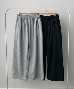 ビンテージレタリングスリットラインワイドトレーニングパンツ