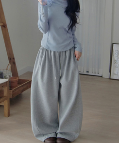 ビンテージレタリングスリットラインワイドトレーニングパンツ VINTAGE GRAY