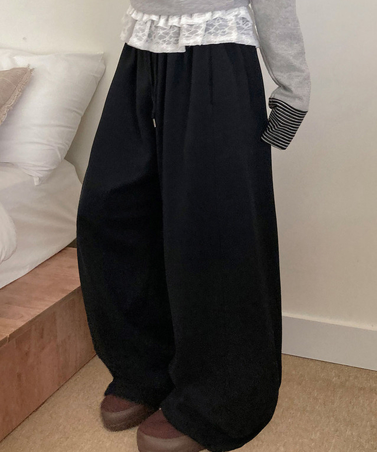 MADE루키 빈티지 레터링 나염 절개라인 와이드 트레이닝 팬츠 밑단스트링 밴딩 빈티지블랙