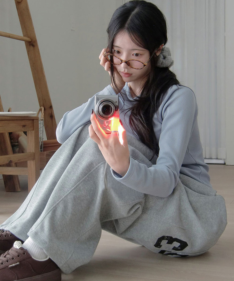 MADE루키 빈티지 레터링 나염 절개라인 와이드 트레이닝 팬츠 밑단스트링 밴딩 빈티지그레이