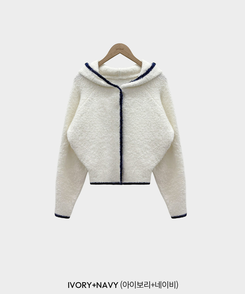 도로시 루즈핏 후드 크롭 니트 부클 가디건