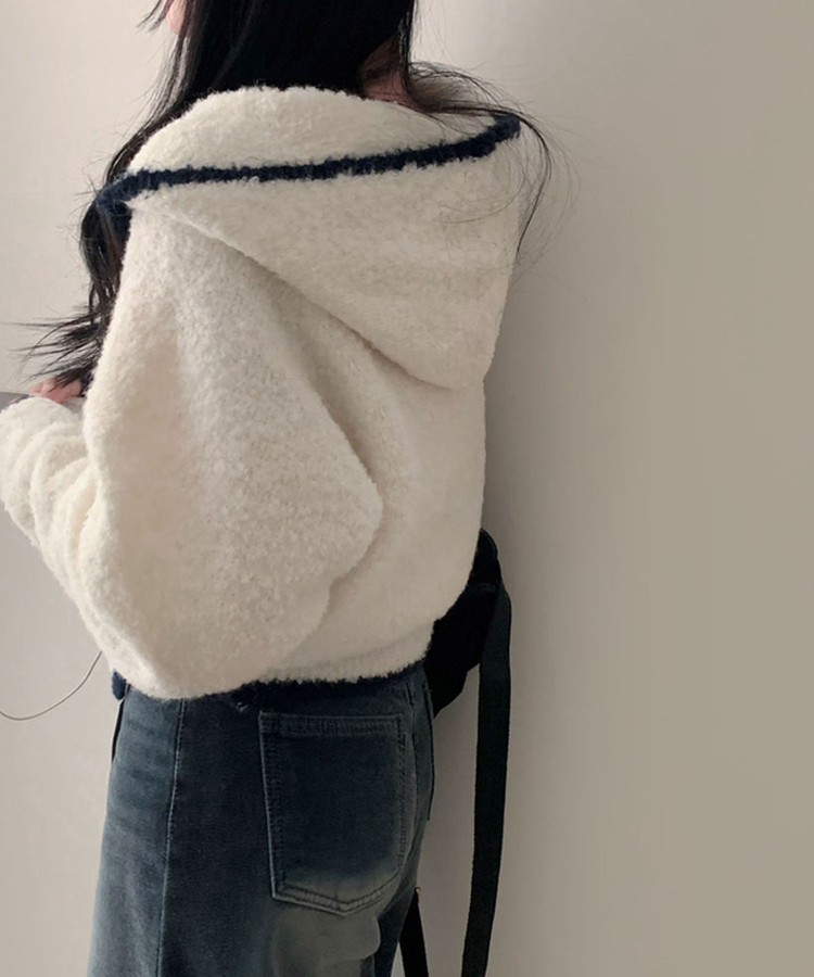 도로시 루즈핏 후드 크롭 니트 부클 가디건 아이보리