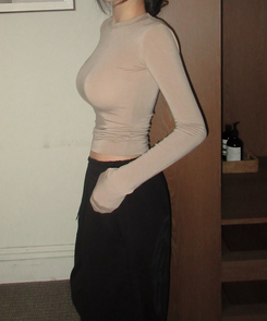 ソフトグラムシルエット長袖TシャツS(5color) BEIGE