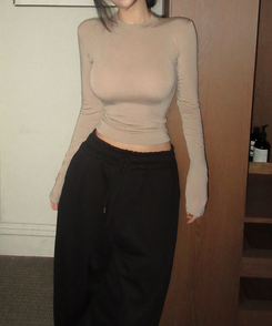 ソフトグラムシルエット長袖TシャツS(5color) BEIGE