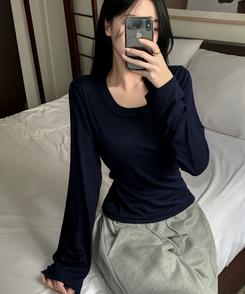 コットンディープUネック長袖Tシャツ(7color) NAVY