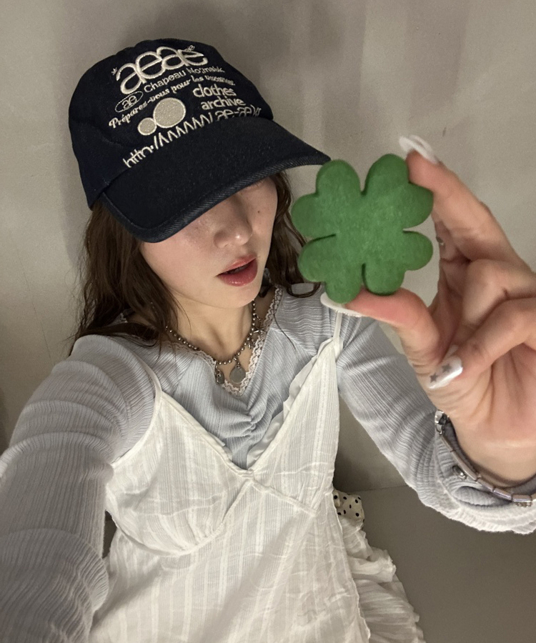 レースナローVネックトップス SKY BLUE