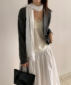 Vネックレースキャミソール CREAM