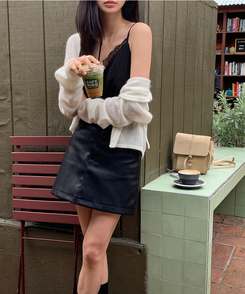 Vネックレースキャミソール BLACK