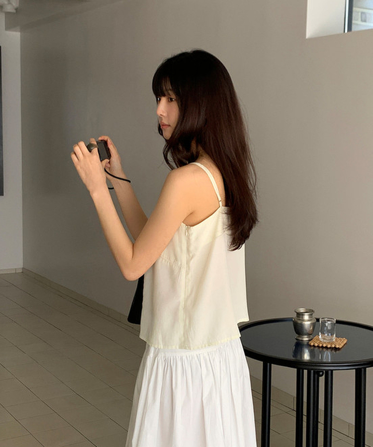 Vネックレースキャミソール CREAM