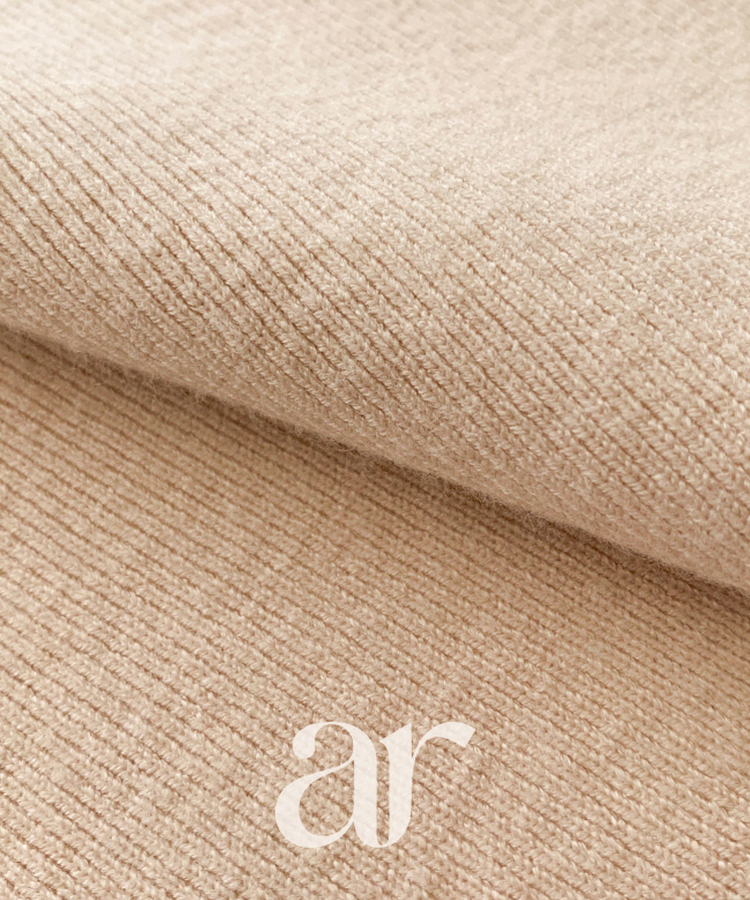 (通勤ルック＆フォーマルルック／きちんとフィット)   ローリング ビスコース ハーフネック キャップスリーブ ニット   BEIGE