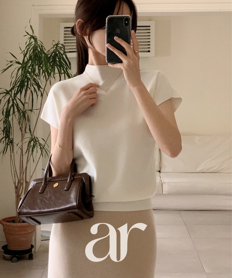 (通勤ルック＆フォーマルルック／きちんとフィット)   ローリング ビスコース ハーフネック キャップスリーブ ニット   IVORY