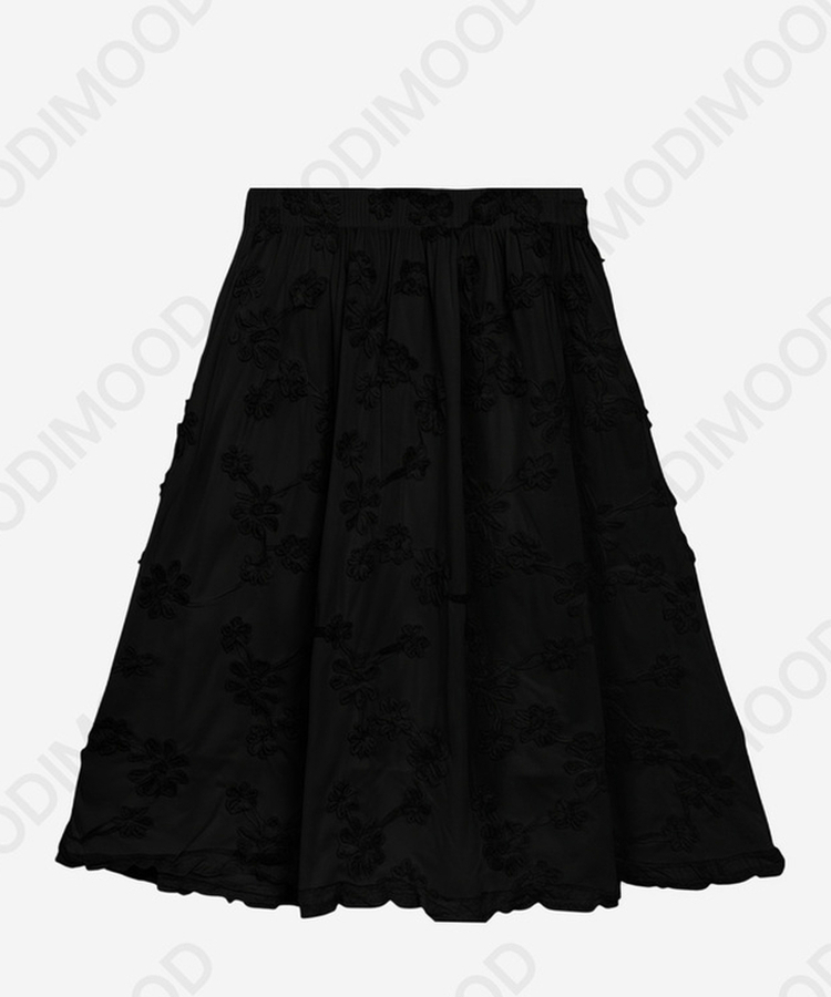 フローラルレースミディスカート