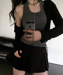 【カップ付き】ストライプスリムホルターキャミソール BLACK