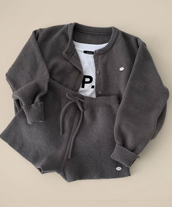 셀레나 팬던트 니트 가디건숏팬츠 투피스 세트