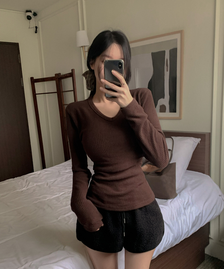 アルパカウールVネック長袖Tシャツ(6color) BROWN