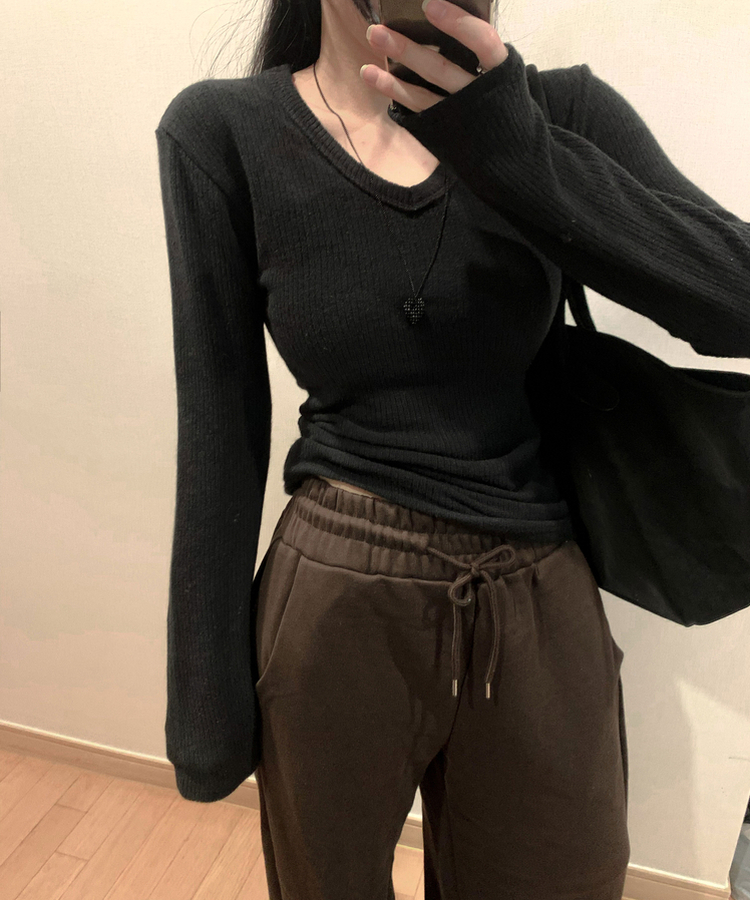 アルパカウールVネック長袖Tシャツ(6color) BLACK