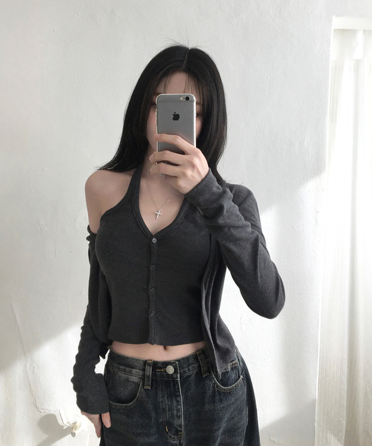 시쥬 홀터넥 나시 일체형 레이어드 슬림 긴팔 가디건 차콜