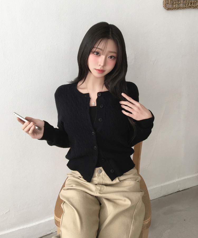 메빈 꽈배기 라운드 니트 긴팔 가디건 블랙