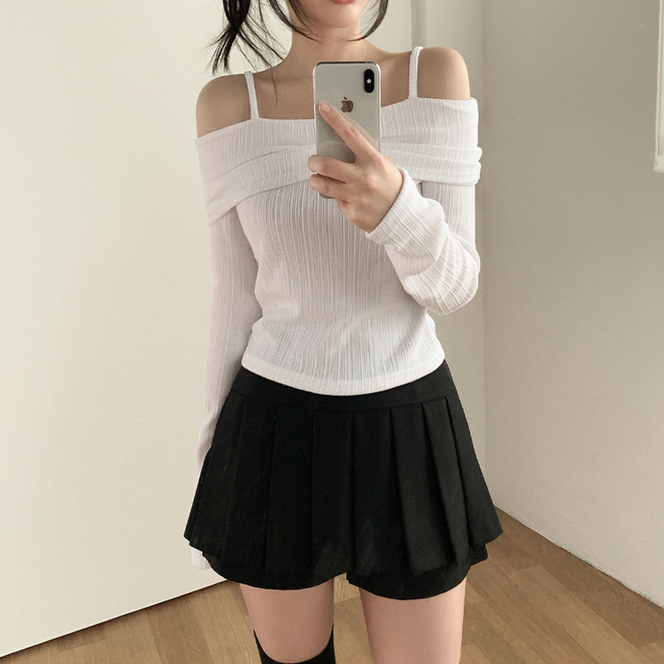 オフショルダーストラップTシャツ IVORY