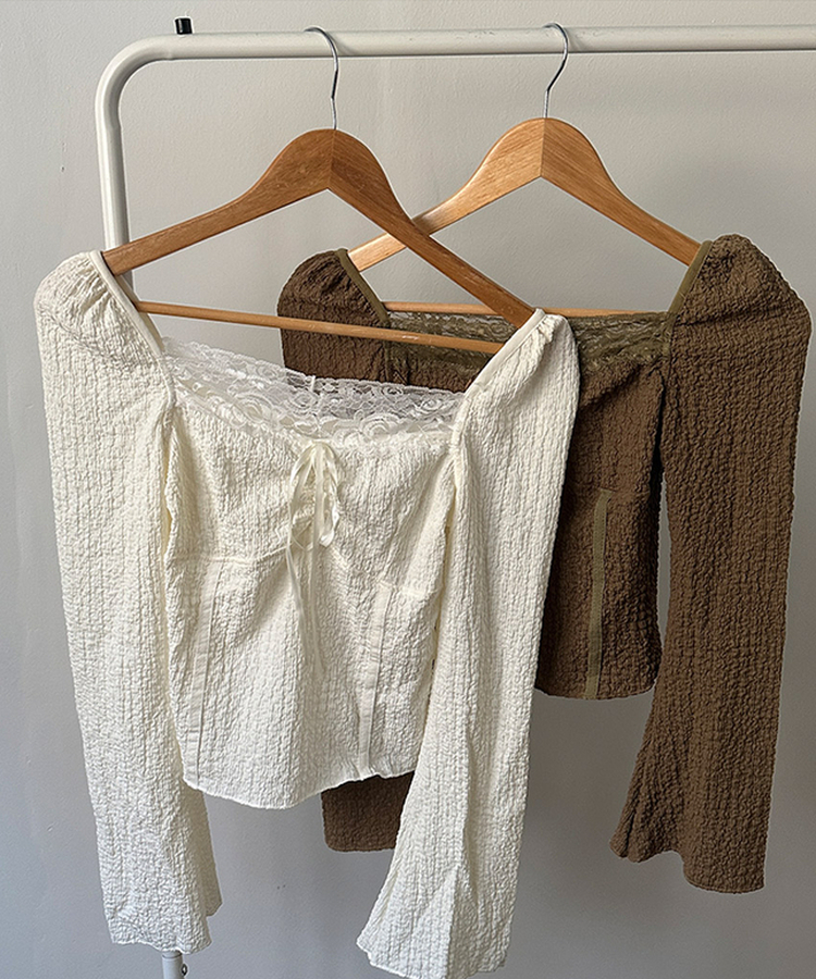 아테 레이스 리본 나팔 소매 블라우스