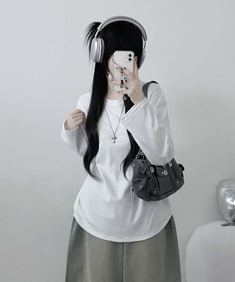 넉넉오버핏무지라운드긴팔티셔츠 아이보리