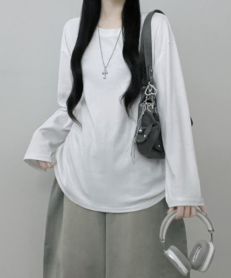 넉넉오버핏무지라운드긴팔티셔츠 아이보리