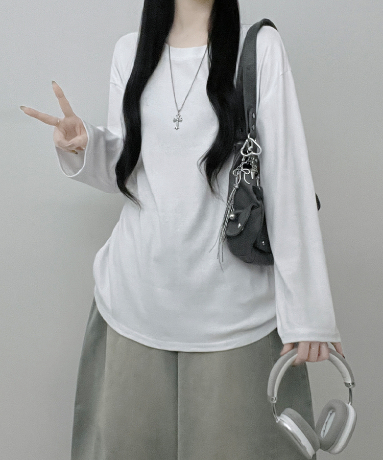 넉넉오버핏무지라운드긴팔티셔츠 아이보리