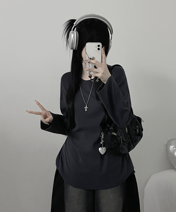 넉넉오버핏무지라운드긴팔티셔츠 먹색
