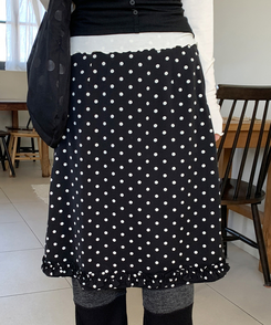 ドットフリルミディスカート BLACK