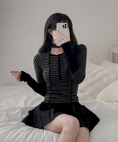 【タイ付き】ボーダーバイカラー長袖Tシャツ CHARCOAL