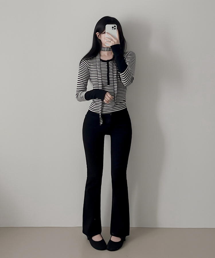 【タイ付き】ボーダーバイカラー長袖Tシャツ IVORY