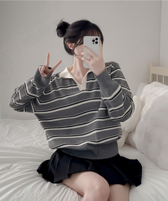 オープンカラーストライプニット GRAY