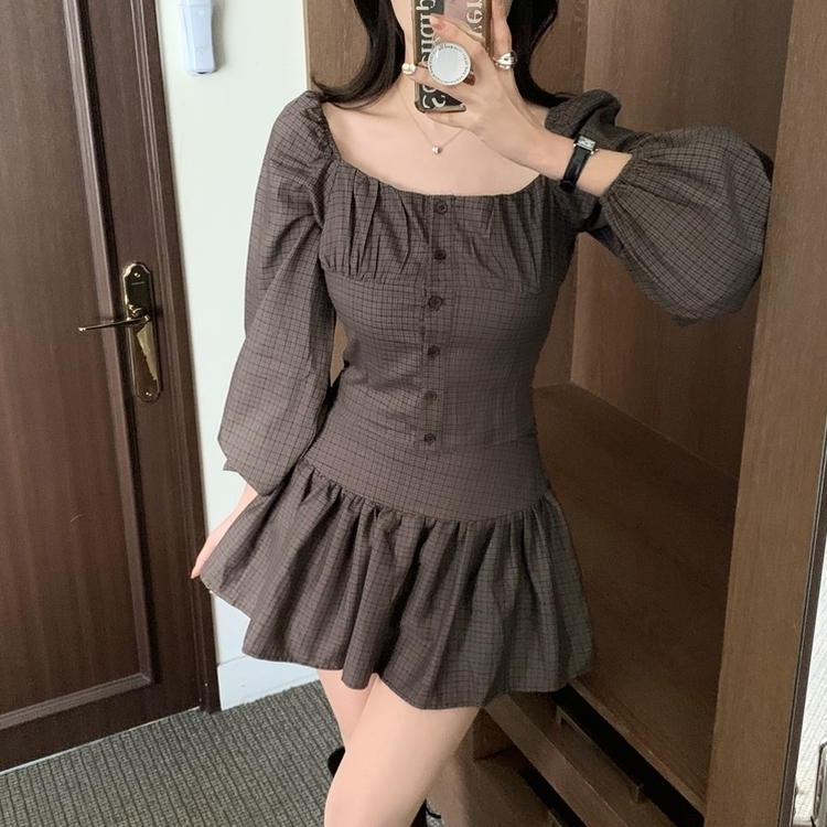 【SET】チェックパフシアリングブラウス ミニスカート BROWN