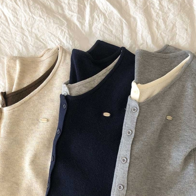 レイヤードバイカラーペンダントカーディガン