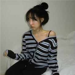 ストライプワンショルダーニットカーディガン SKY BLUE