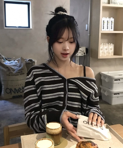 ワンショルダーストライプカーディガン SKY BLUE