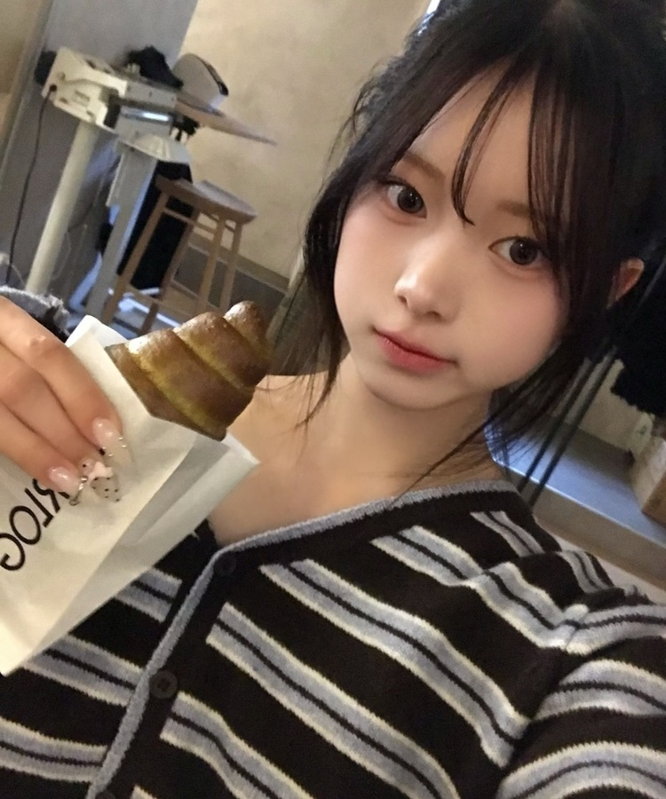 ワンショルダーストライプカーディガン SKY BLUE