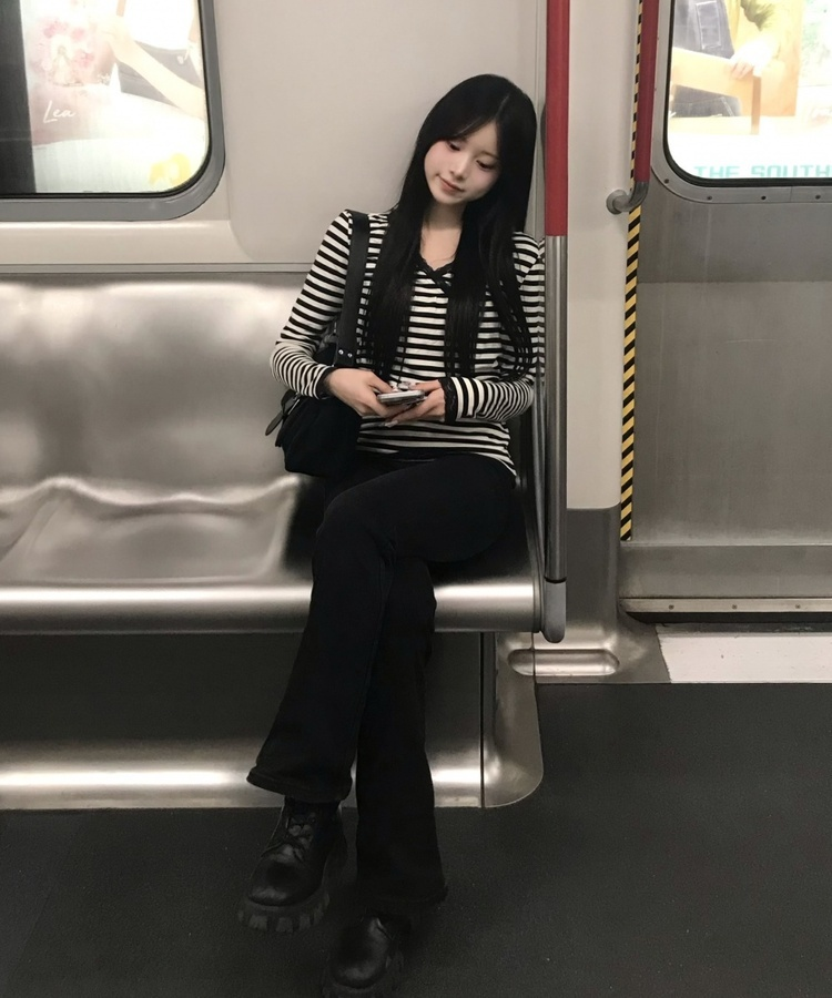 롱 플레어 팬츠 흑청