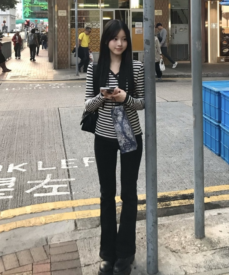 롱 플레어 팬츠 흑청