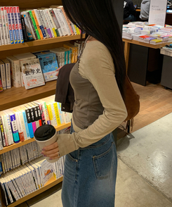 レイヤードホルターネック長袖Tシャツ KHAKI BEIGE