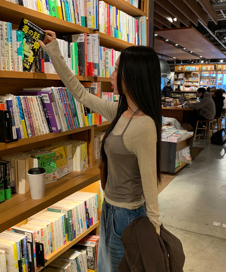 レイヤードホルターネック長袖Tシャツ KHAKI BEIGE