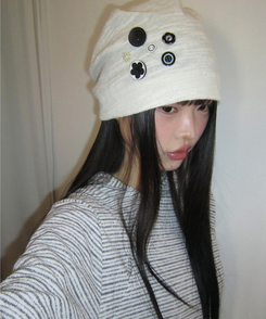 ボタンビーニー IVORY