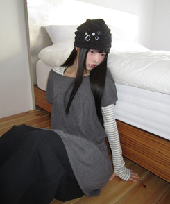 ボタンビーニー CHARCOAL