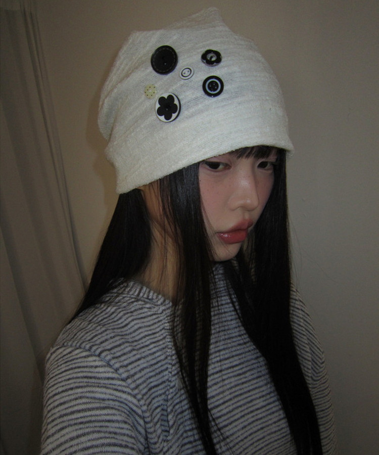 ボタンビーニー IVORY