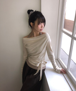 ホルターネックレイヤード長袖Tシャツ BEIGE