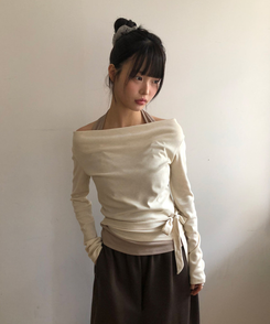 ホルターネックレイヤード長袖Tシャツ BEIGE