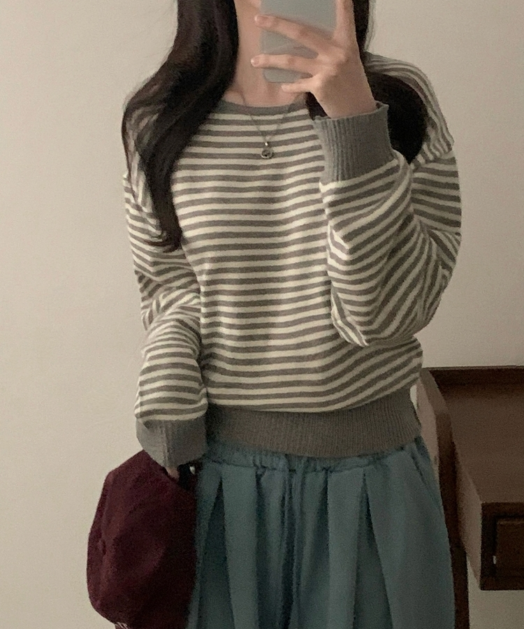 데이빈 스트라이프 라운드 긴팔니트 7color 그레이