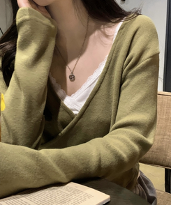 포리나 여리 오프숄더 슬림 랩니트 티셔츠 3color 올리브